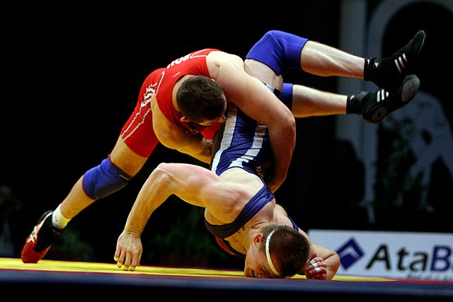 Campionatul national de seniori, lupte greco romane si lupte libere, la Cluj-Napoca