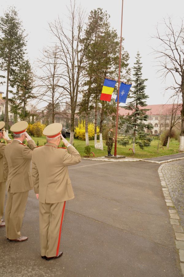 Ceremonie de Ziua NATO la comandamentul Diviziei 4 Infanterie ”Gemina”