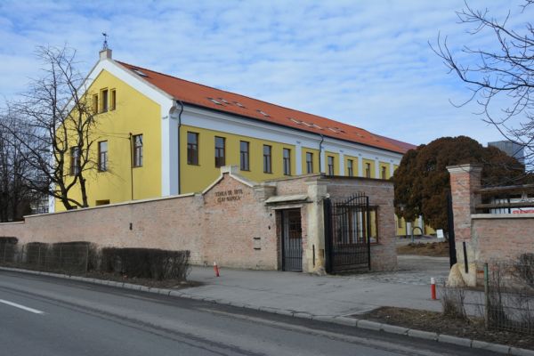 Cel mai mare şi mai modern sediu al unei Şcoli de Arte din ţară, pe punctul de a fi  finalizat la Cluj