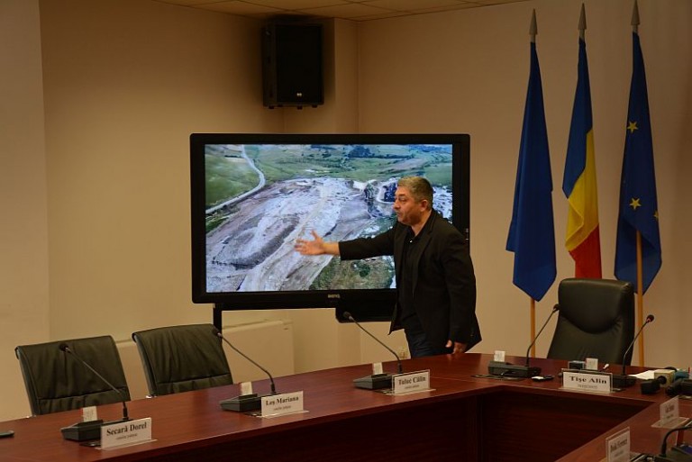 Tișe aduce lămuriri în privința alunecărilor de teren de la Pata Rât – rampa veche a Clujului care este în proces de închidere