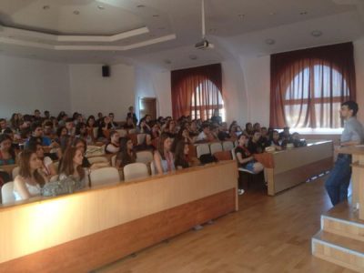 JSU 2014 se îndreaptă spre final. 230 de elevi din ţară au aflat cum e viaţa de student la Cluj