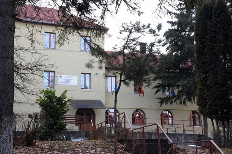Peste 5.800.000 de lei contribuție a CJ Cluj pentru reabilitarea a două școli speciale clujene