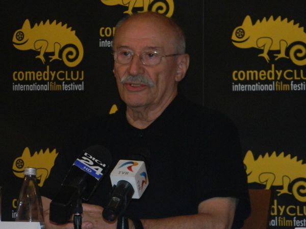 Victor Rebengiuc la Cluj: „Am fost membru într-un partid, dar mi-am dat demisia şi acum doar înjur”