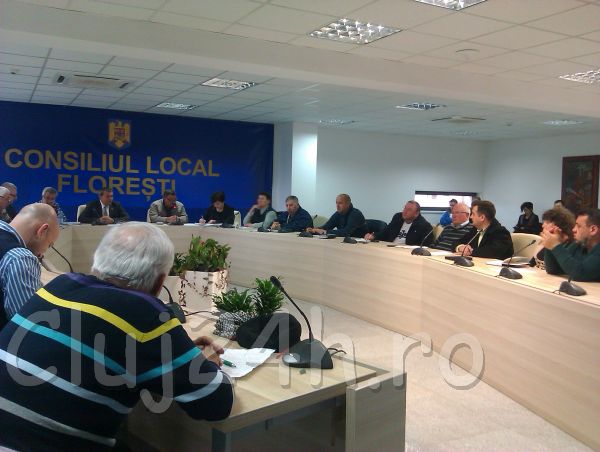Floreşti: Arhitectul comunei ascunde consilierilor informaţii din documentele pentru proiectele PUZ şi PUD?
