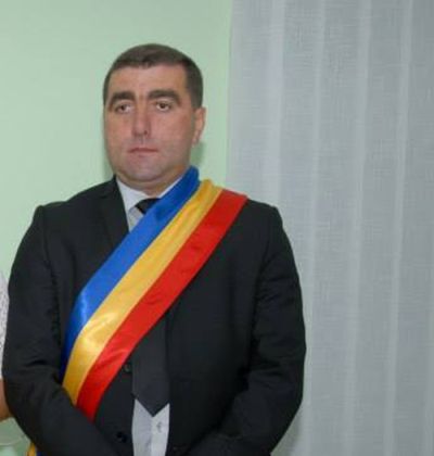 Mandatul primarului PDL din Săcuieu a încetat. Prefectul a a emis astăzi ordinul. Află motivul