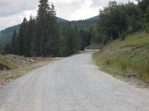 Consiliul Judeţean Cluj anunţă continuarea lucrărilor la drumul Răchiţele-Ic Ponor