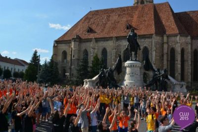 100 de studenţi francofoni din 20 de ţări reuniţi în capitala europeană atineretului
