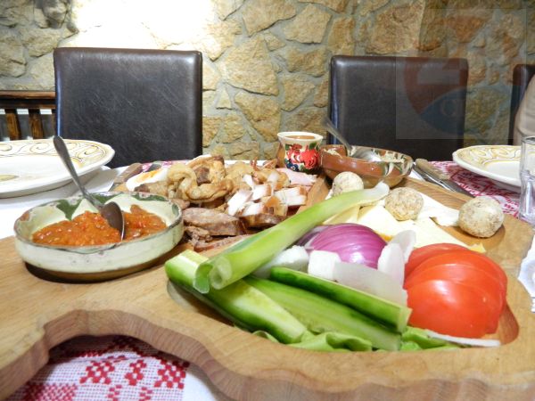 Sute de studenți vor găti și degusta rețete inovative, la USAMV Cluj-Napoca, în 8 noiembrie, într-un proiect dedicat și clujenilor pasionați de gastronomie