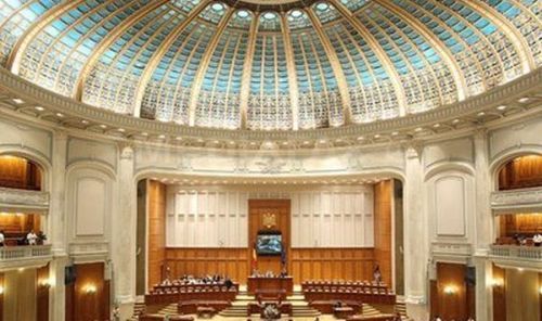 Noul Cabinet Ponta a fost votat de Parlament. Ceremonia de depunere a jurământului, marţi la ora 20.30