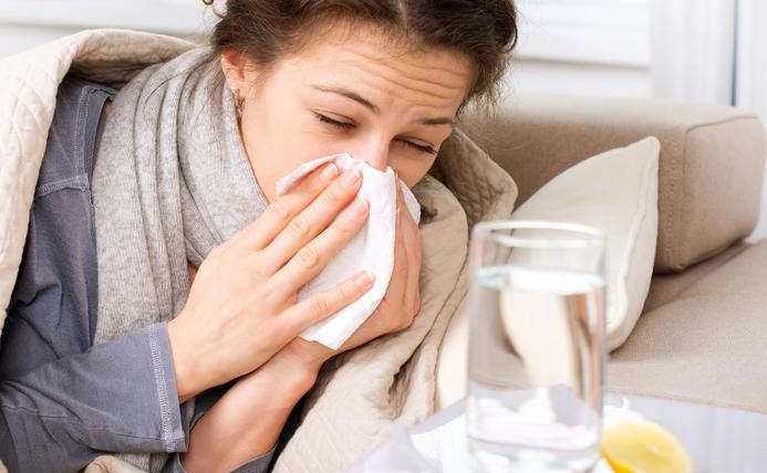 Directia de Sănătate Publică atrage atenția asupra gripei și a virozelor respiratorii. Urmați aceste sfaturi pentru prevenire!