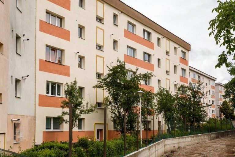 Peste 2.500 de apartamente în procesul de reabilitare termică.