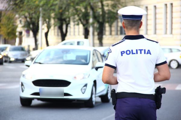 147 de sancţiuni date de polițiștii de la serviciul rutier.