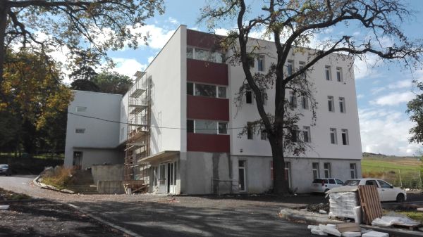 Noua clădire a Spitalului de Boli Psihice-cronice Borşa intră în linie dreaptă