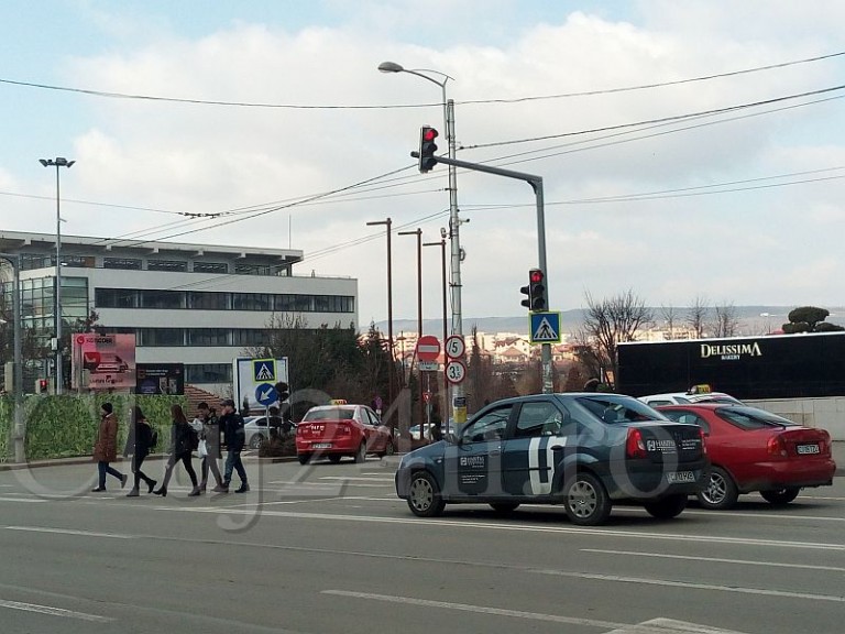 Cluj-Napoca:2 noi treceri de pietoni semaforizate