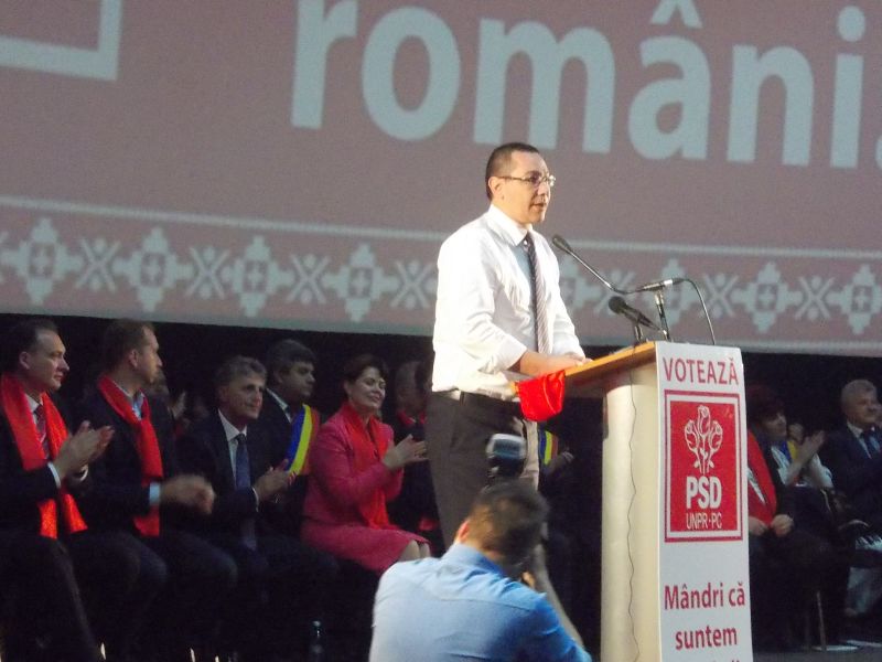 Victor Ponta a intrat oficial în cursa pentru Cotroceni